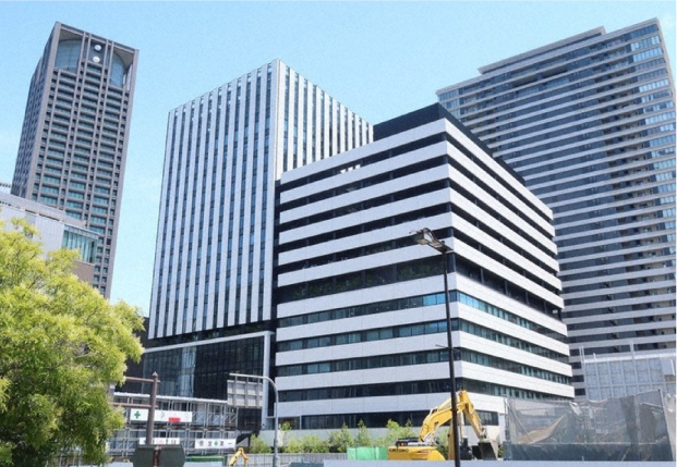 Nakanoshima Qross外観